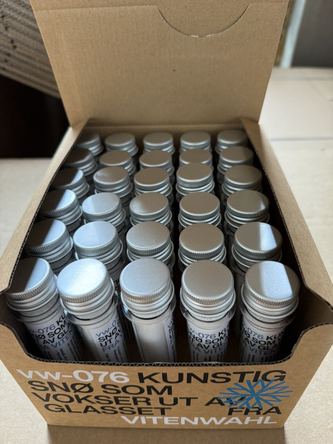 vw-076 - Kunstig Snø