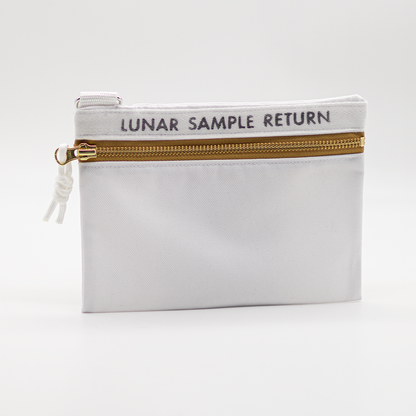 "Lunar Sample Return"-pose