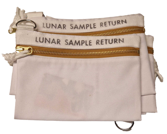 "Lunar Sample Return"-pose